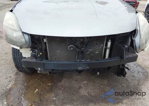 2015 Nissan Rogue Select S z USA, uszkodzony, nr VIN JN8AS5MV7FW251917